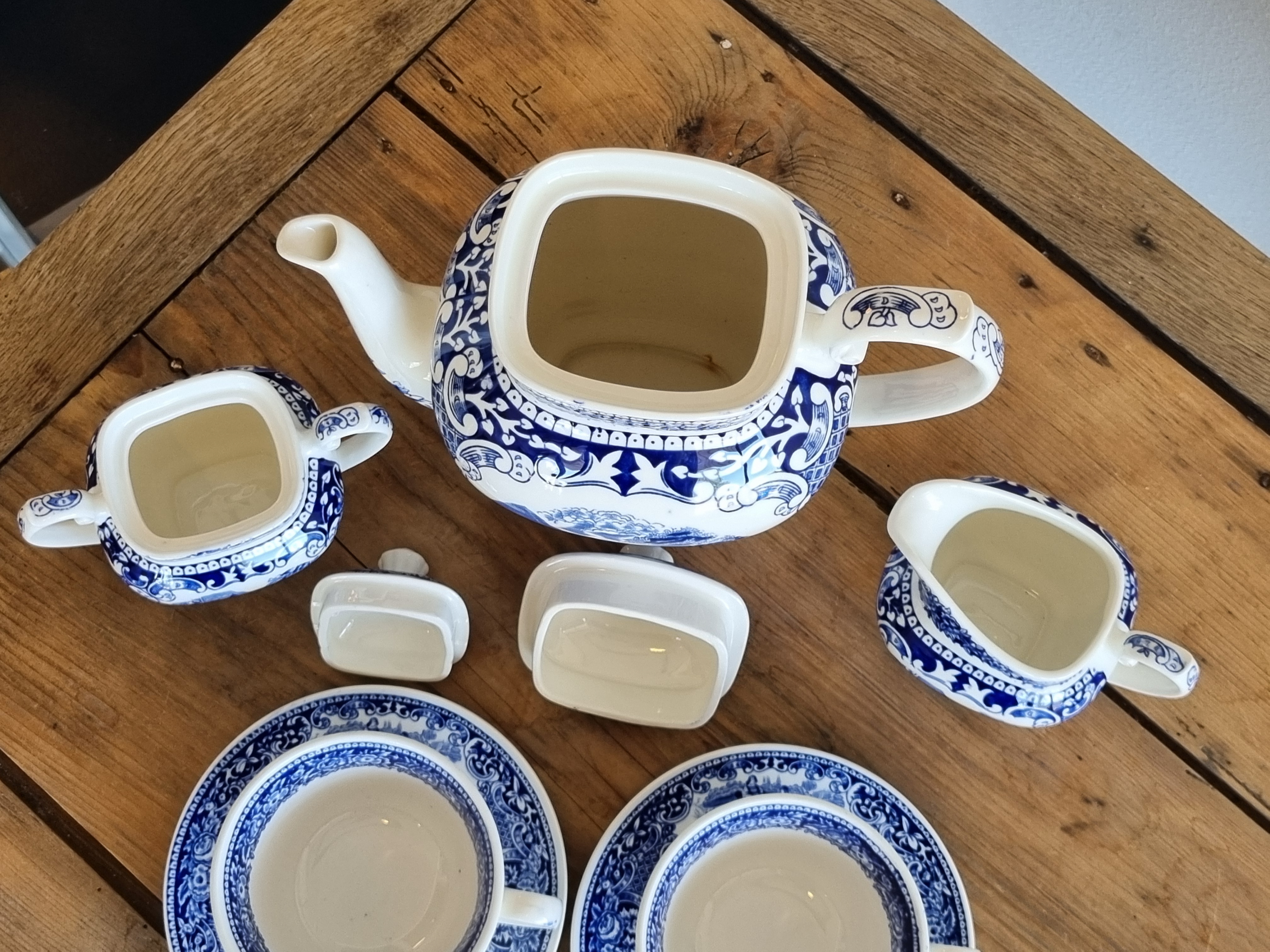 Regout Castillo Old England Cambridge blauw chocoladestel theestel voor 2 personen