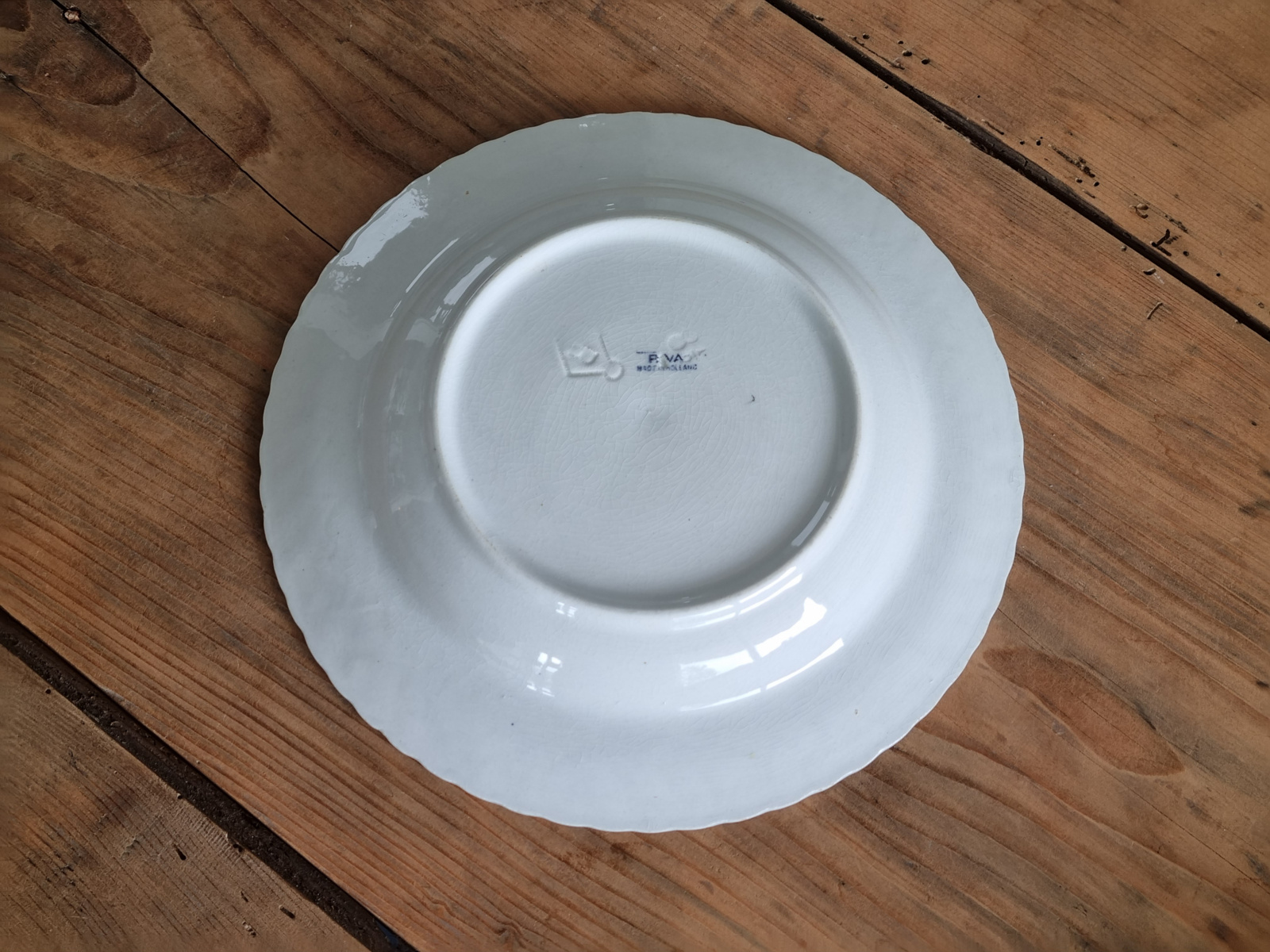 Petrus Regout Riva donker blauw diep bord 23,5 cm