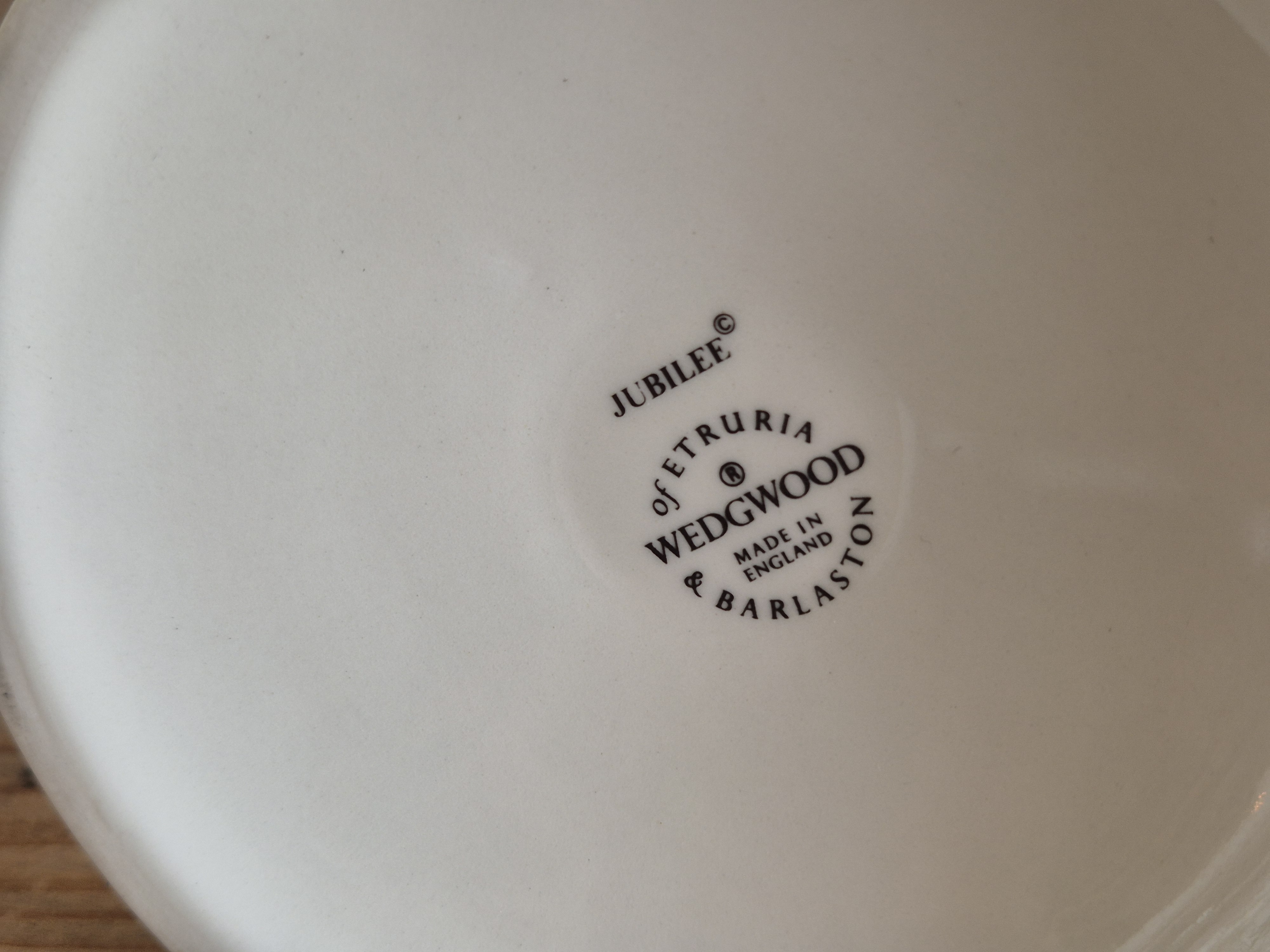 Wedgwood Edme Jubilee Goudrand Kaarsenkandelaar laag model