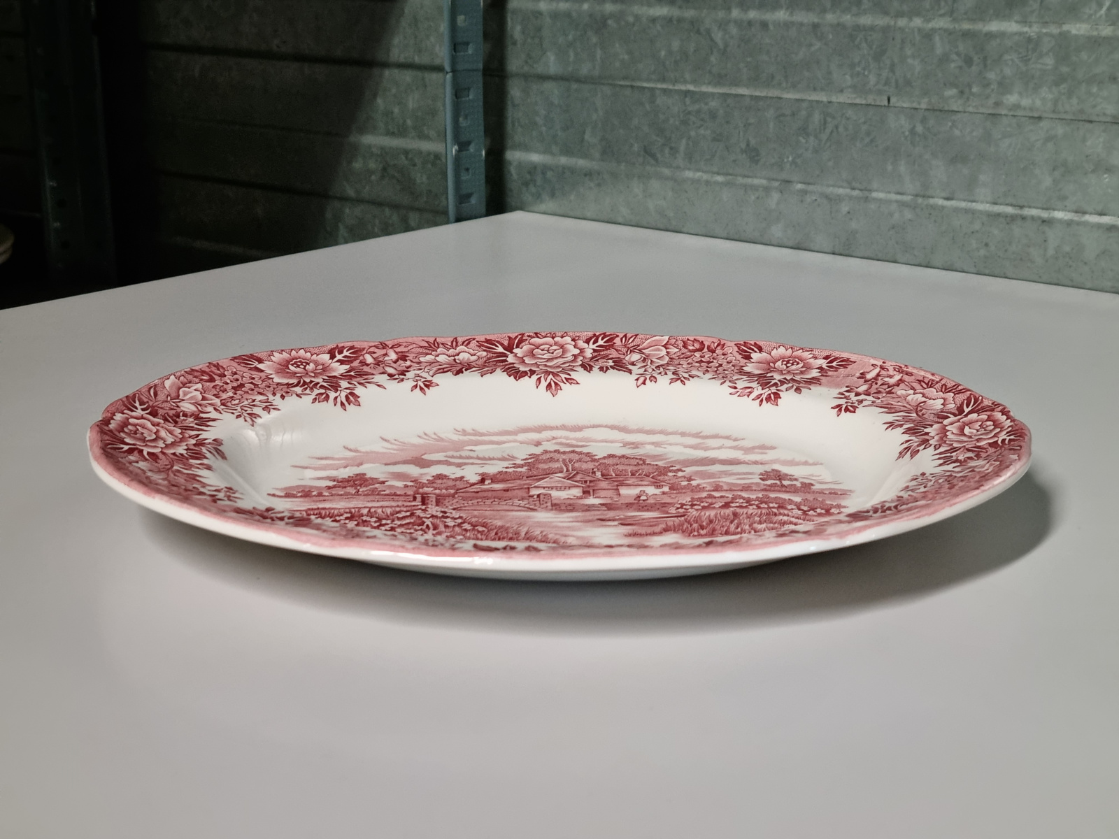 Engels rood Alfred Meakin English Village ovale schaal 31 cm