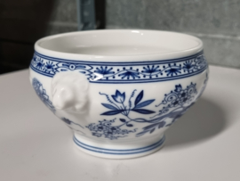 Zwiebelmuster Hutschenreuther Kom op voet 11 cm