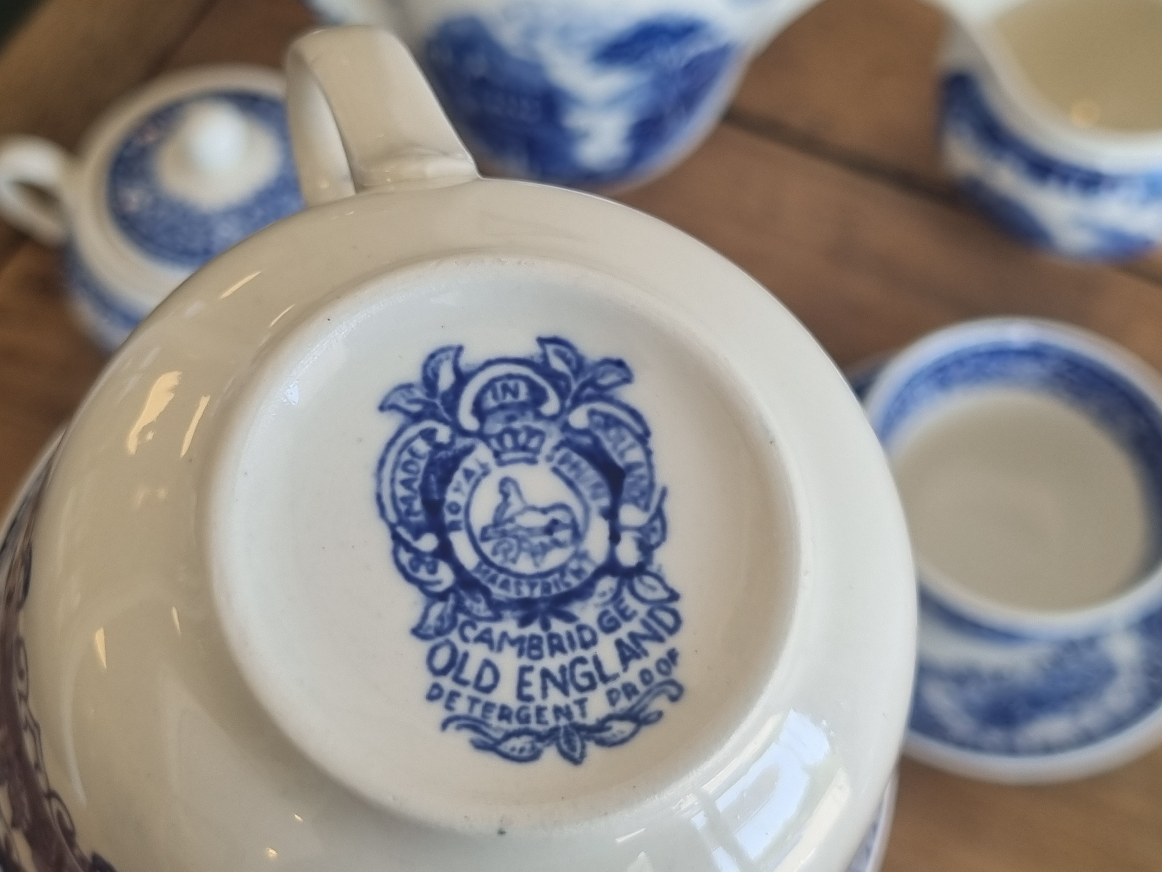 Regout Castillo Old England Cambridge blauw chocoladestel theestel voor 2 personen