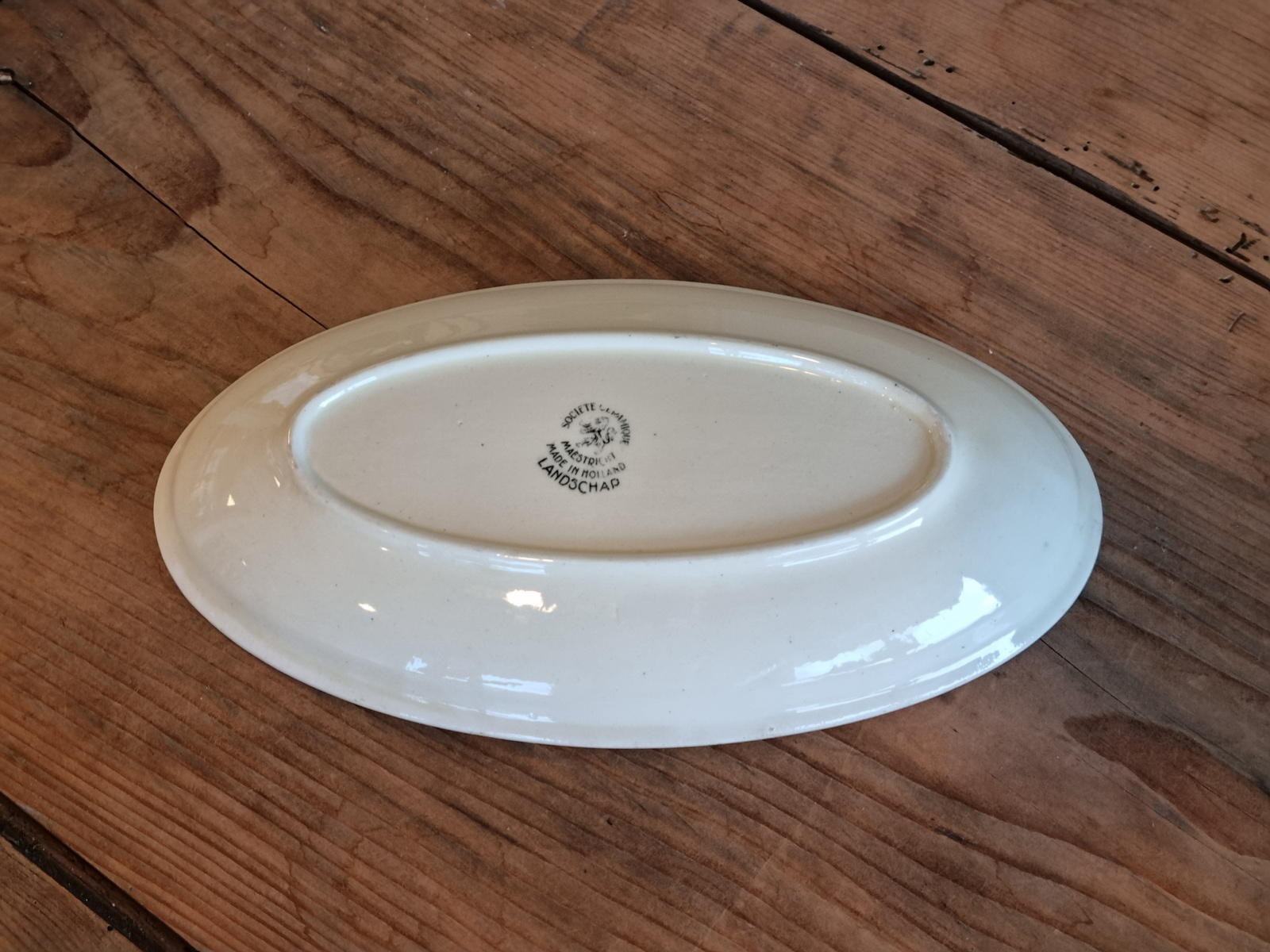 Landschap zwart Societe Ceramique ovaal schaaltje 25 cm (rond model)