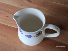 Royal Boch Boerenbont blauw Boerenblauw schenkkan kan 2,5 liter