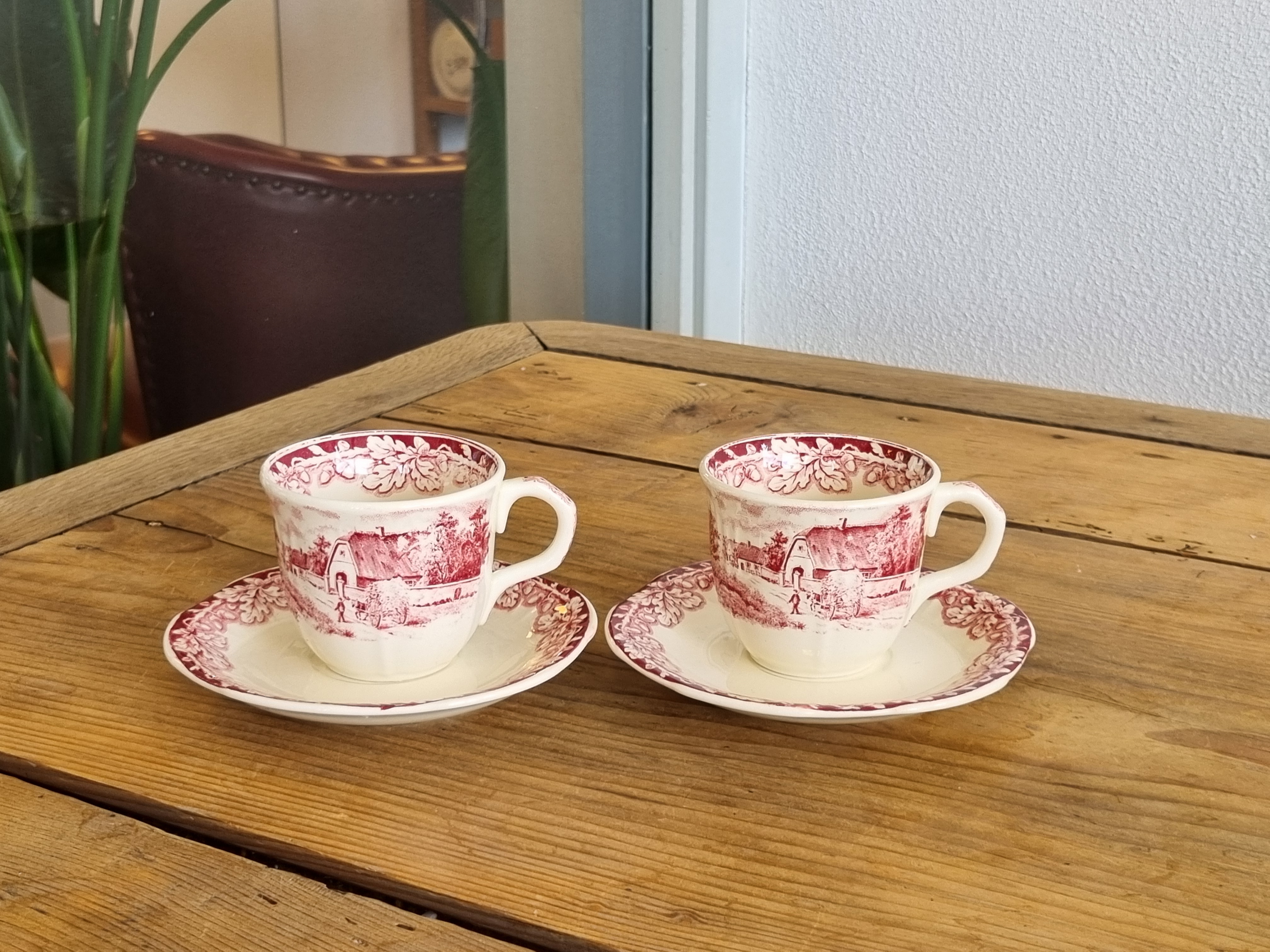 Boerenhoeve Rood Societe Ceramique set 2x espresso kop en schotel