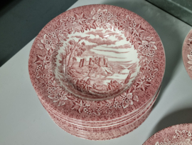 Engels rood English Ironstone Tableware EIT serviesset 12 personen (kasteel)