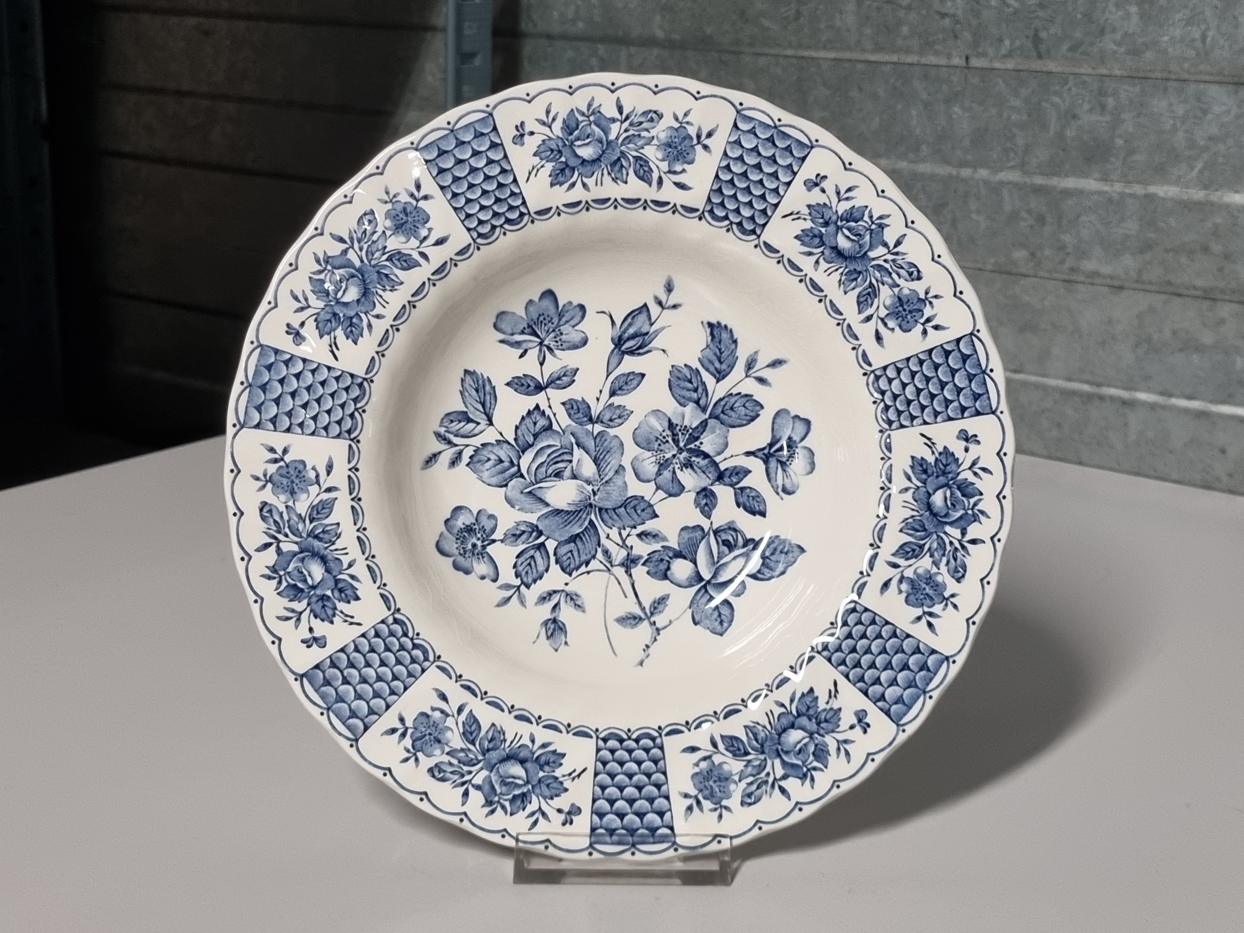 Engels blauw Melody Myott diep pasta curry bord 22,5 cm