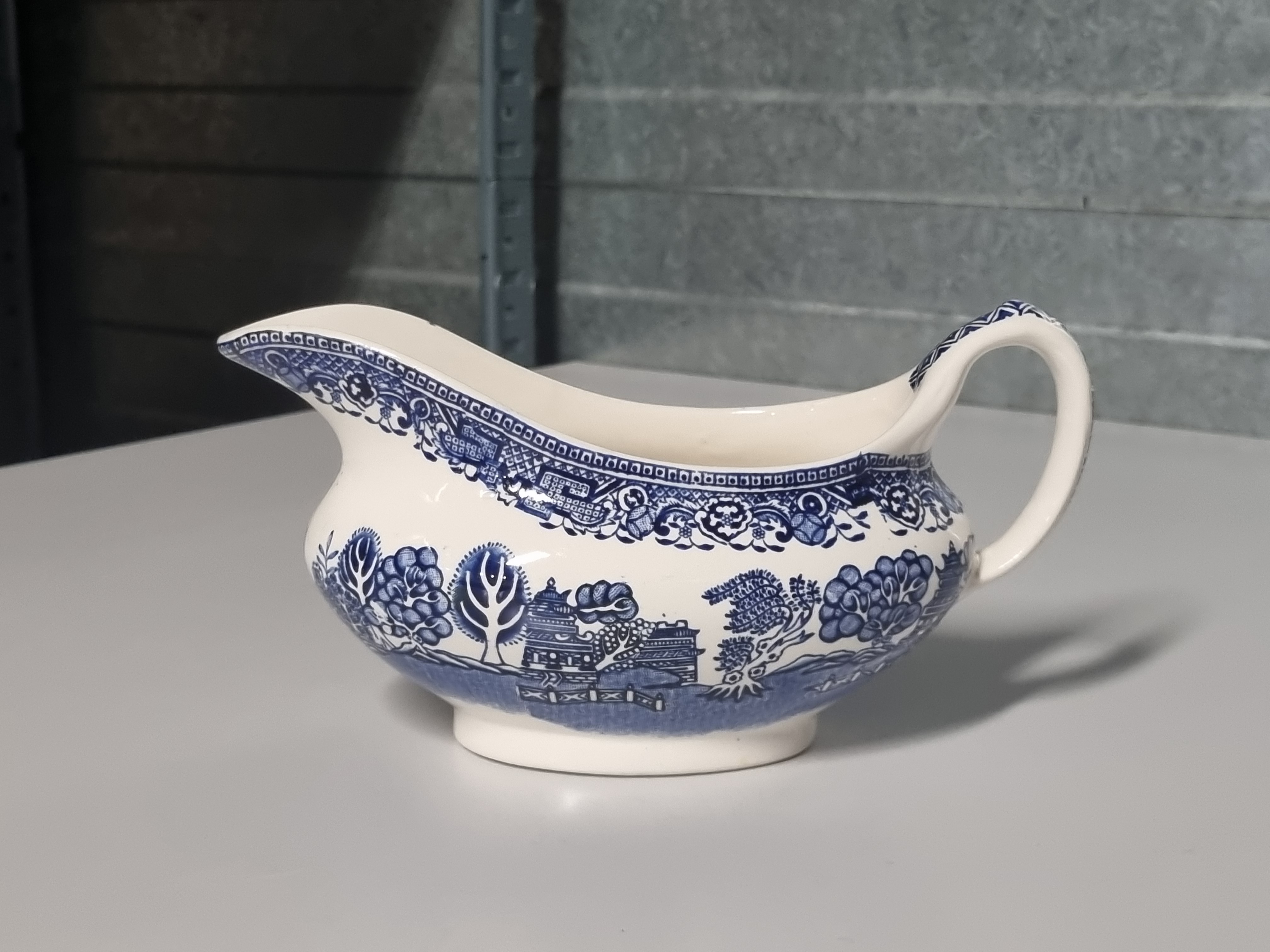 Engels blauw Old Willow Washington Sauskom met oor