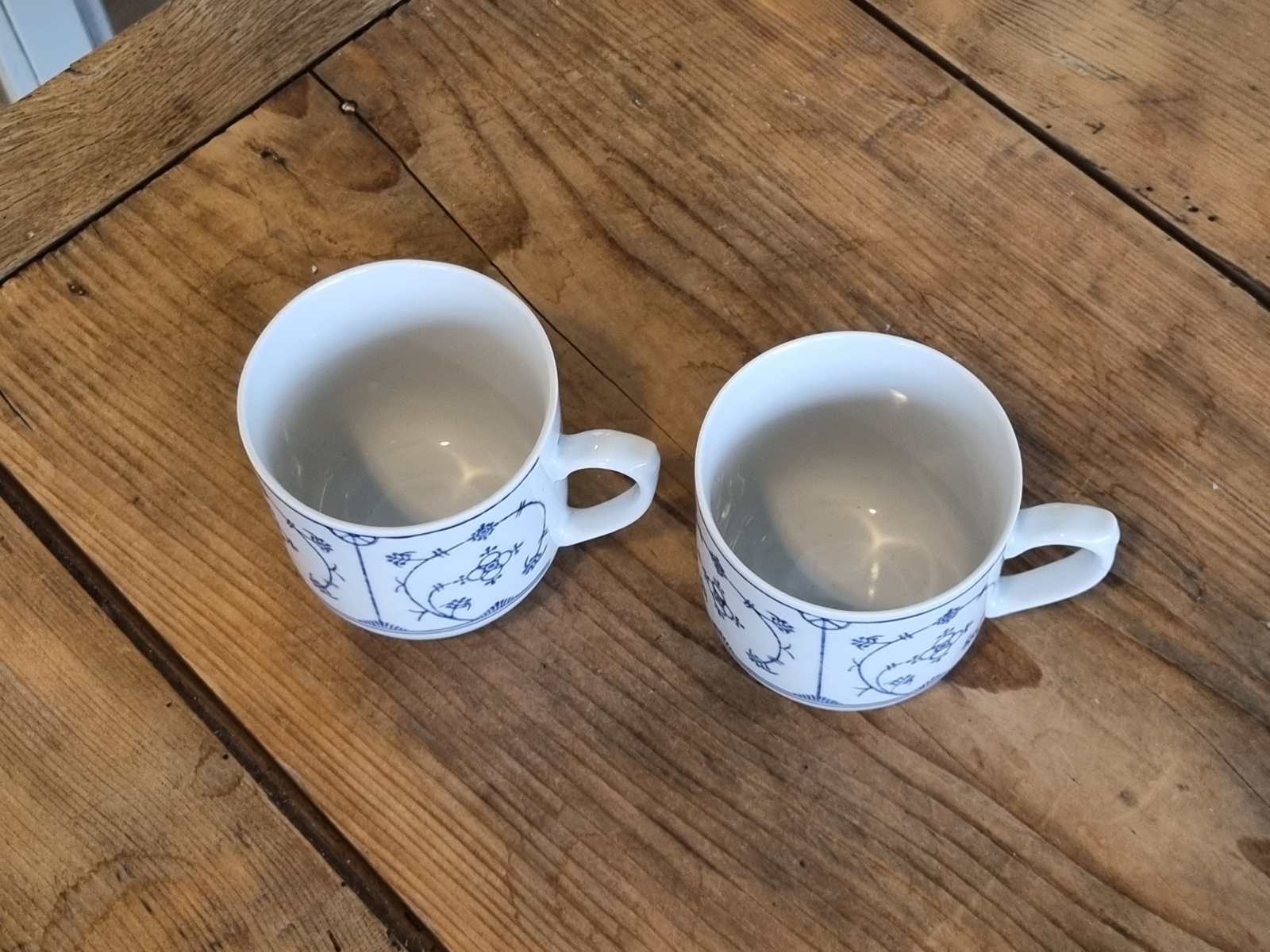 Duits Jäger Saks set 2x Mok (ronde onderkant)