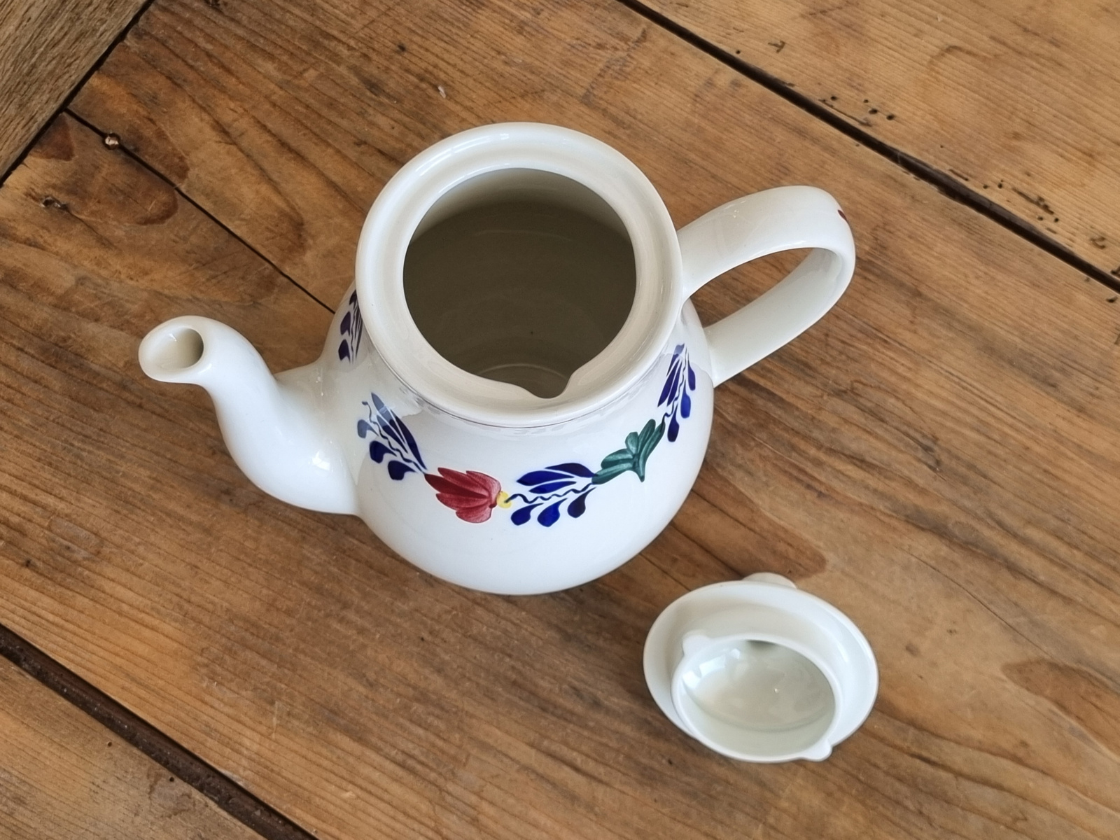 Boerenbont Boch Koffiepot model Zeeland ca. 1 liter (zwart stempel)