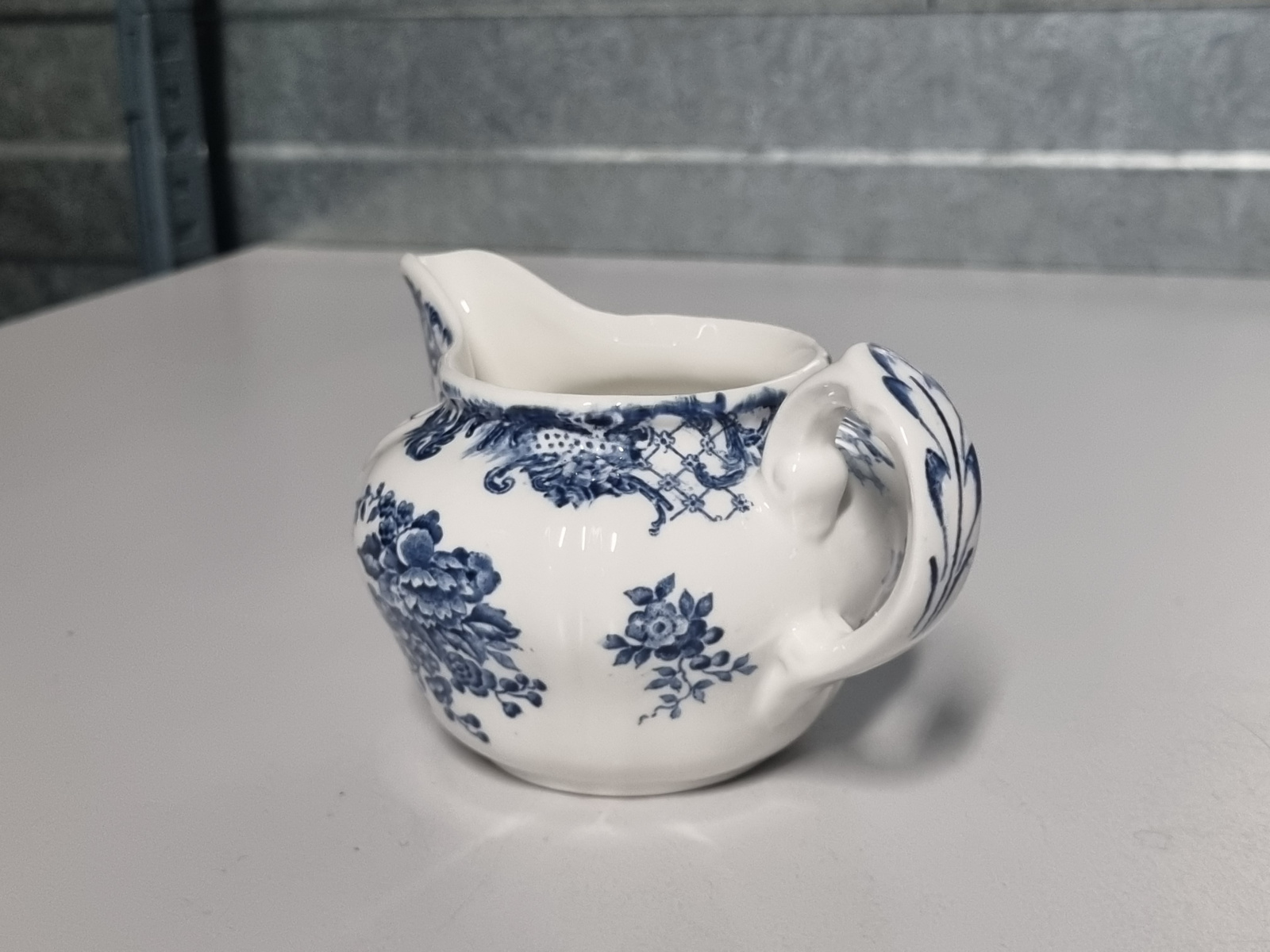 Villeroy en Boch Valeria blauw schenkkannetje roomkannetje (gewone model)