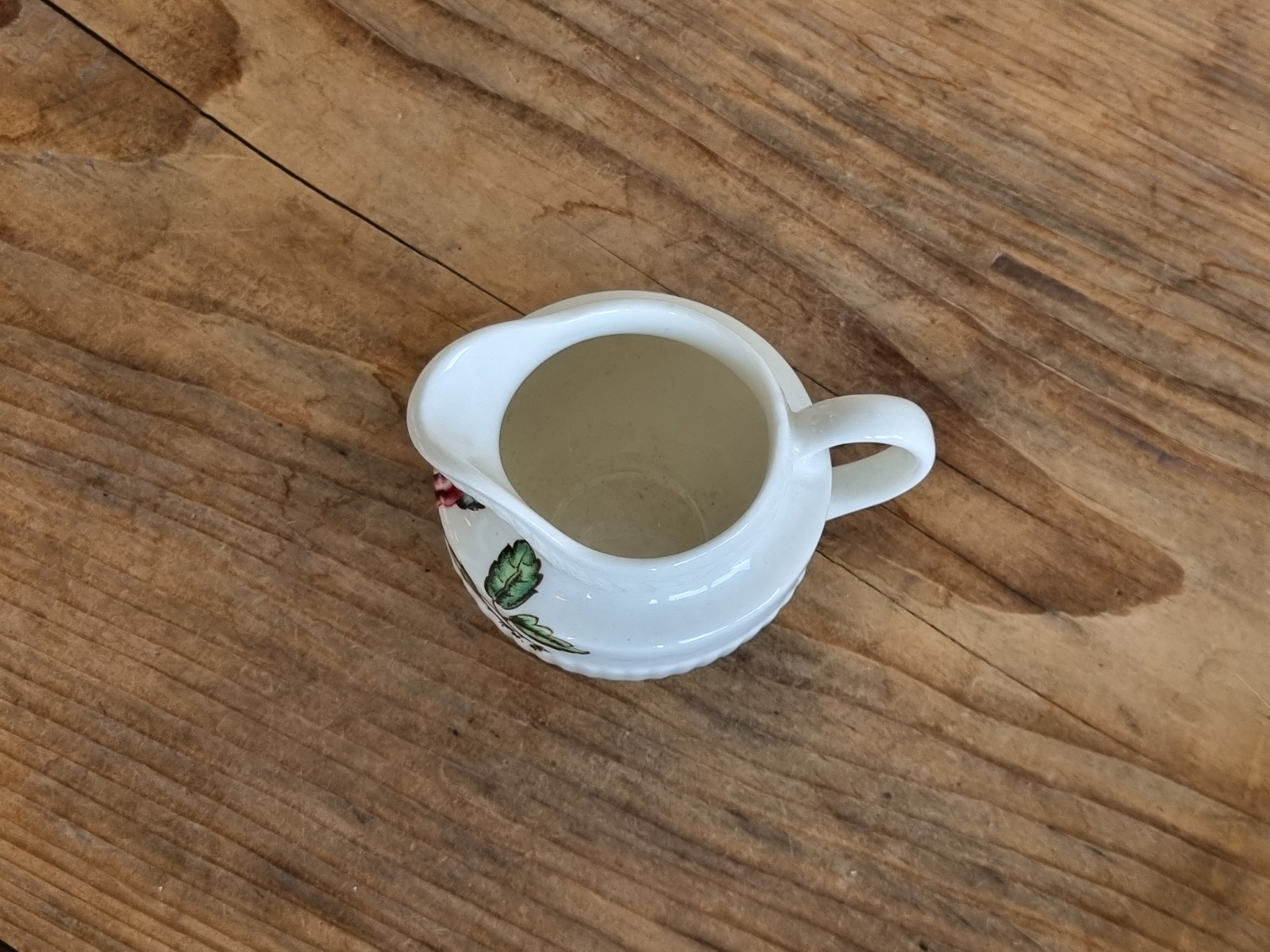 Wedgwood Moss Rose mini roomkannetje 0,15 liter (klein model)