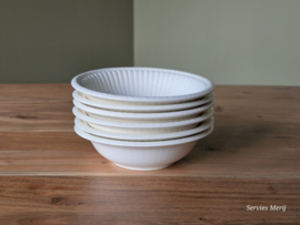 Verkocht = Wedgwood Moss Rose set 6x rond schaaltje 16 cm