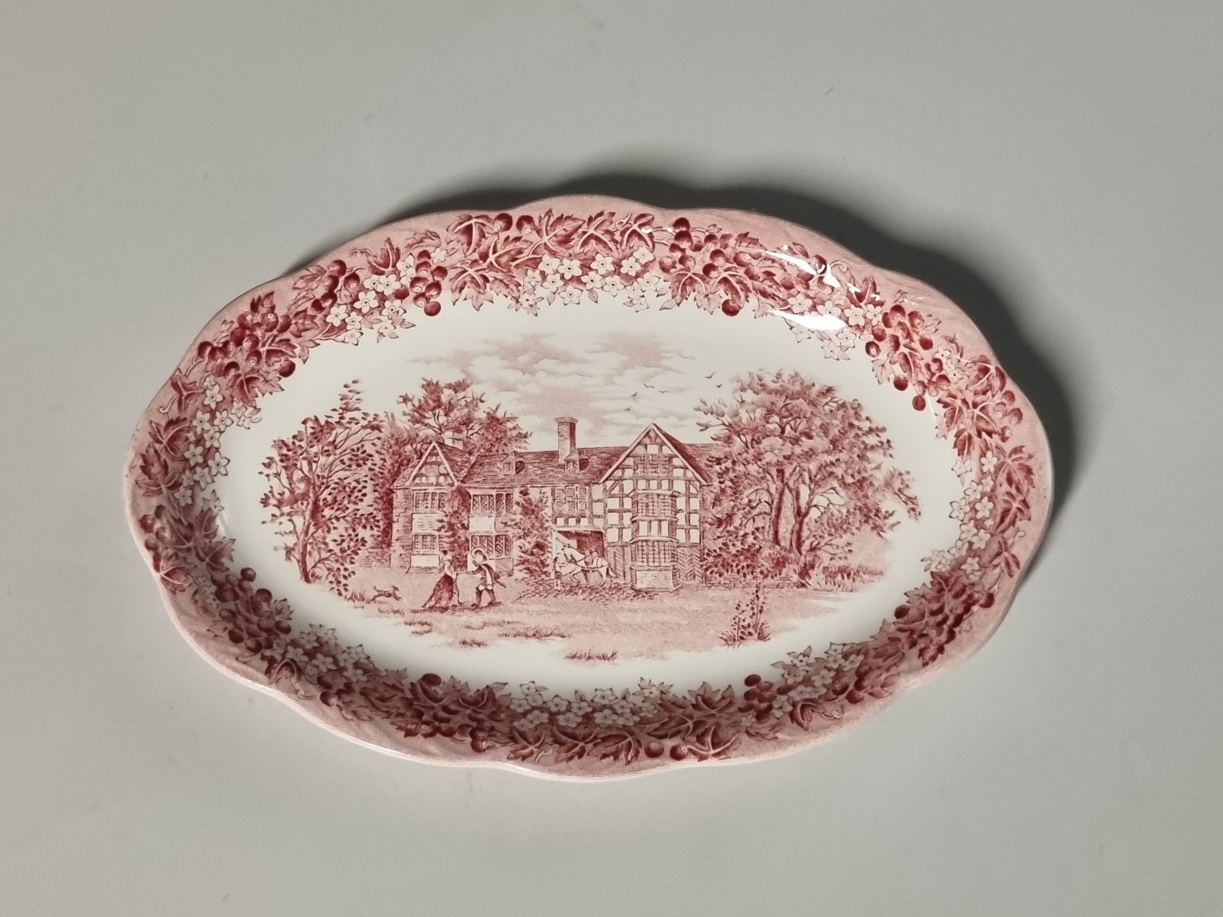 Engels rood Meakin Romantic England ovaal schaaltje 22 cm