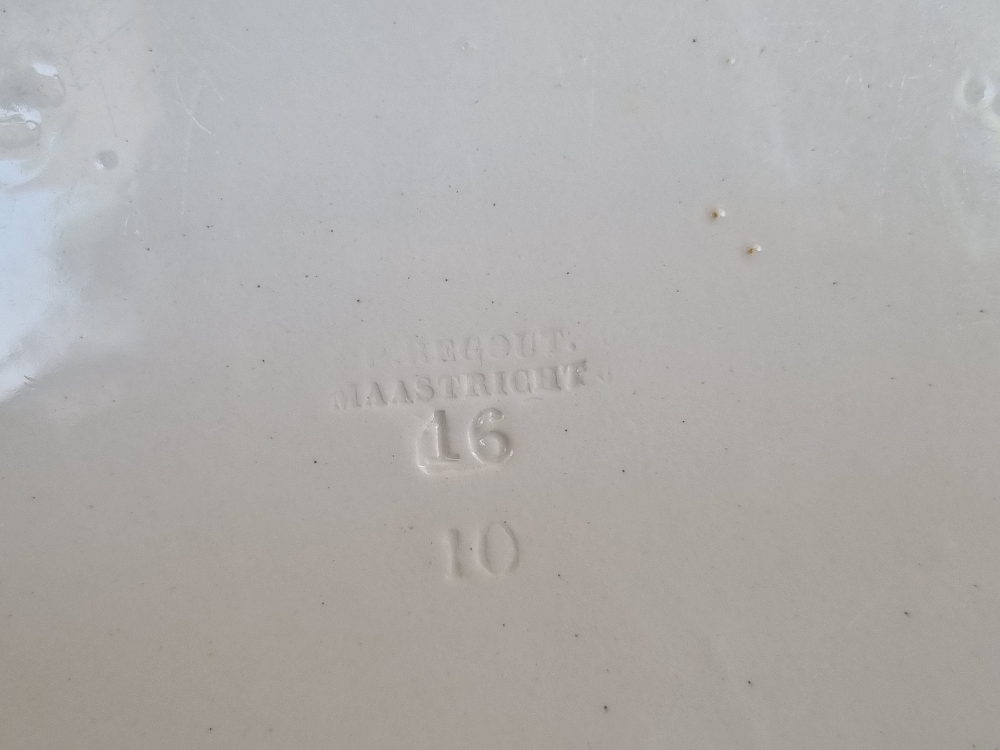 Petrus Regout robuuste ovale schaal 46 cm (wit)