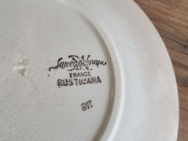 Verkocht = Frans Sarreguemines Rusticana Ontbijtbordje 20,5 cm