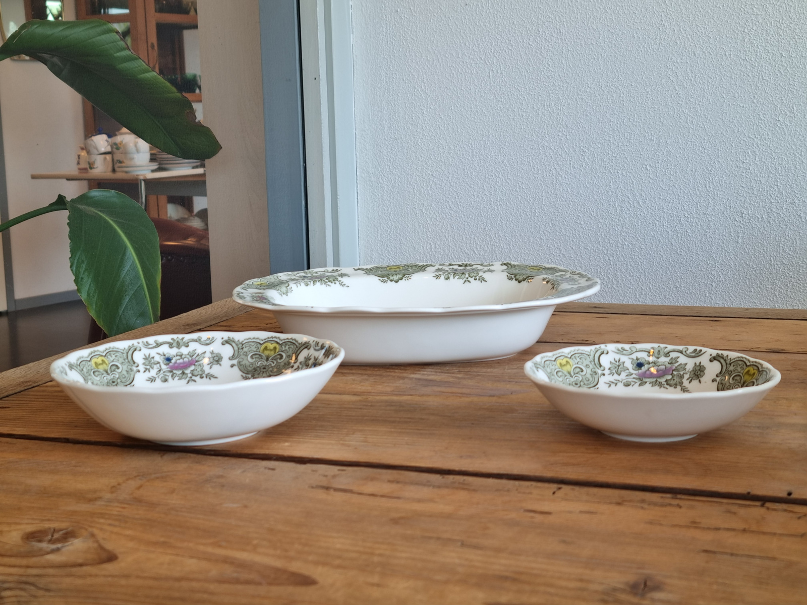 Engels Royal Doulton Ridgway Windsor gekleurd Theeservies 10-pers.