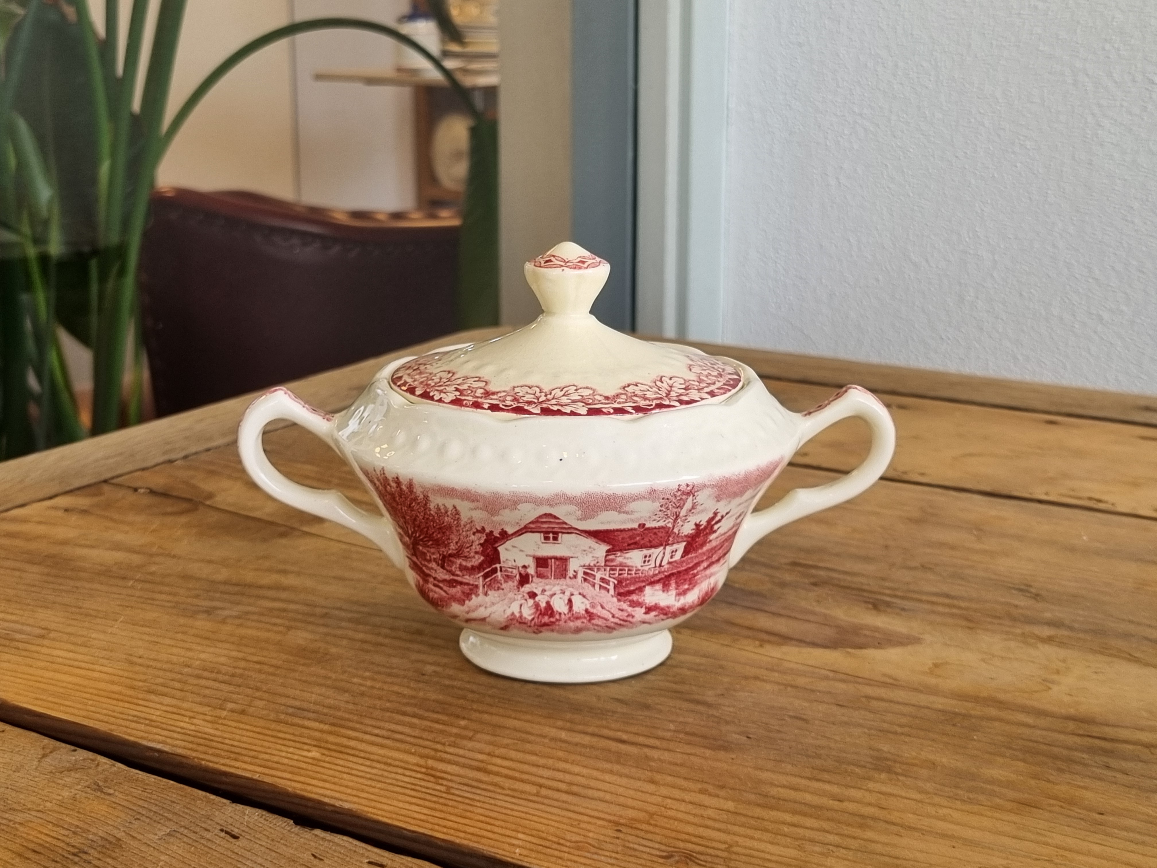 Boerenhoeve rood Societe Ceramique suikerpot
