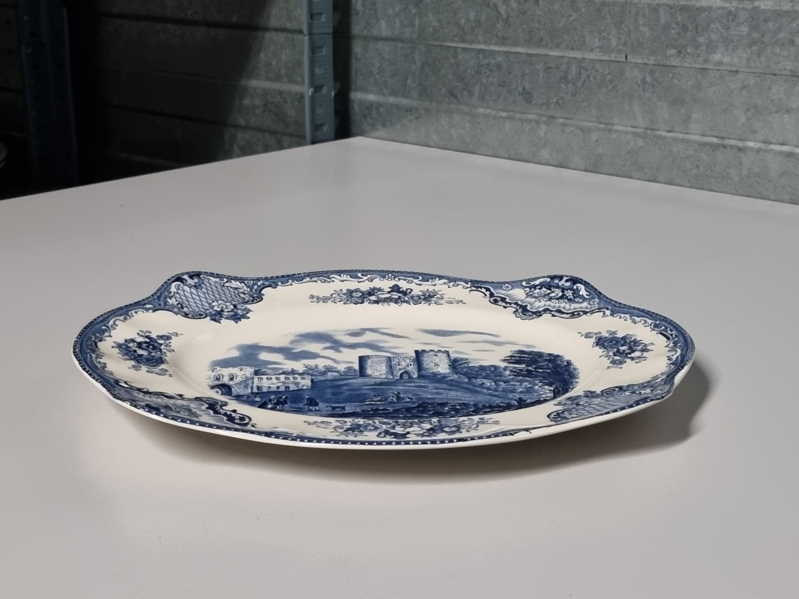 Engels blauw Johnson Bros Old Britain Castles Serveerschaal 26 cm