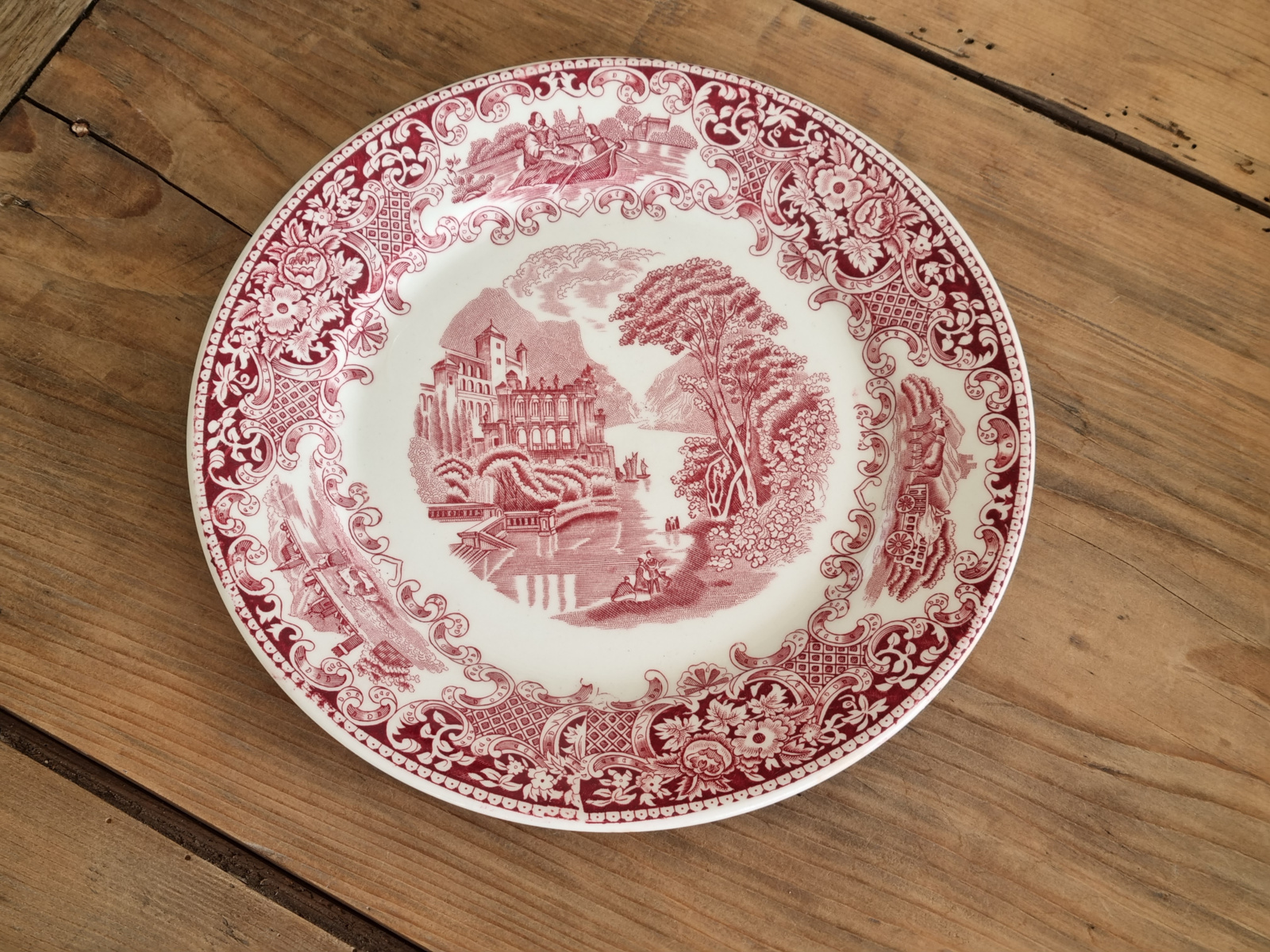 Regout Castillo Regout | Old England rood Plat Dinerbord 23 cm