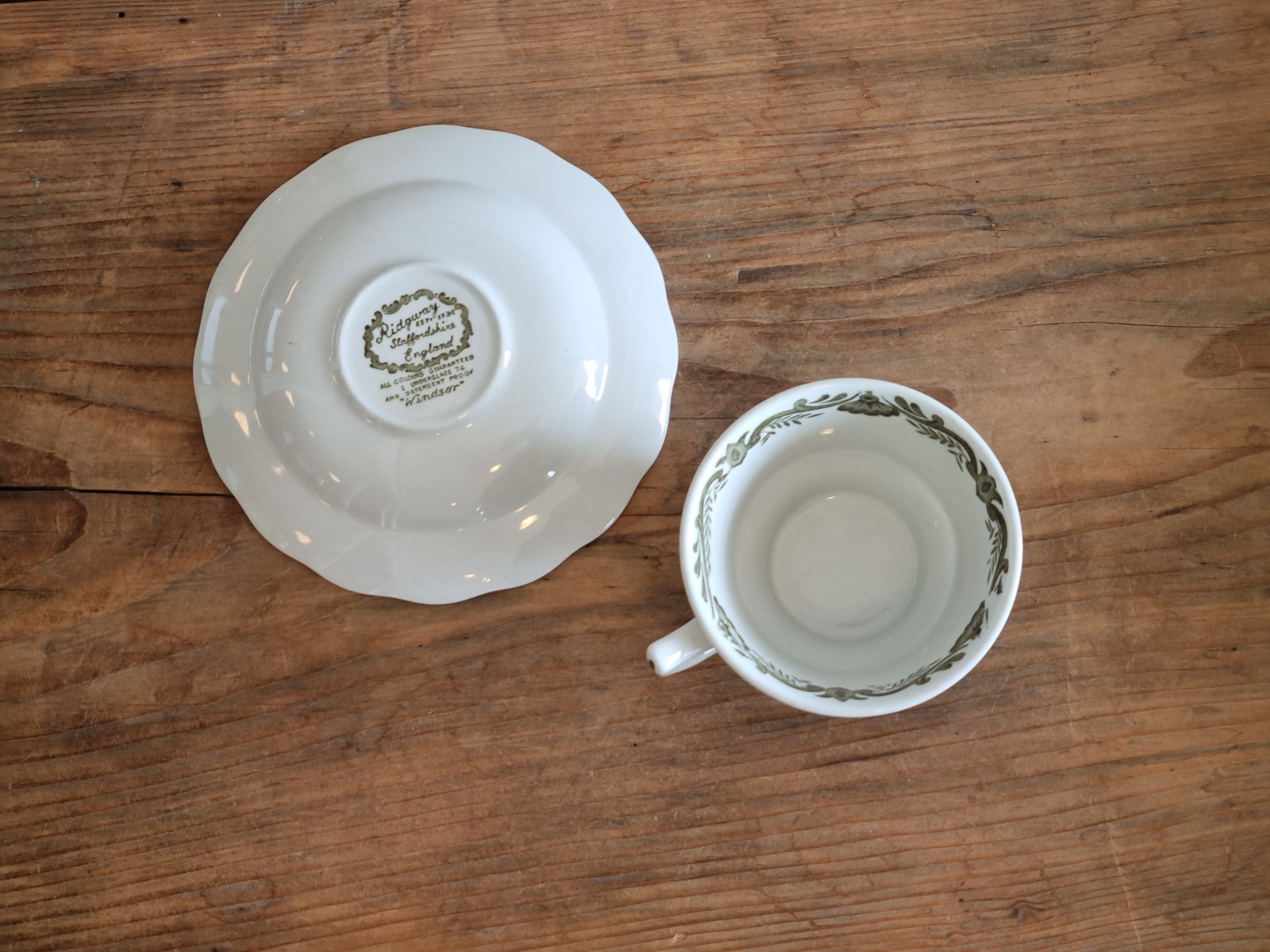 Engels Royal Doulton Ridgway Windsor gekleurd Theeservies 10-pers.