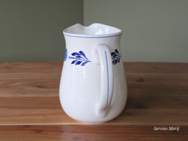 Royal Boch Boerenbont blauw Boerenblauw schenkkan kan 2,5 liter