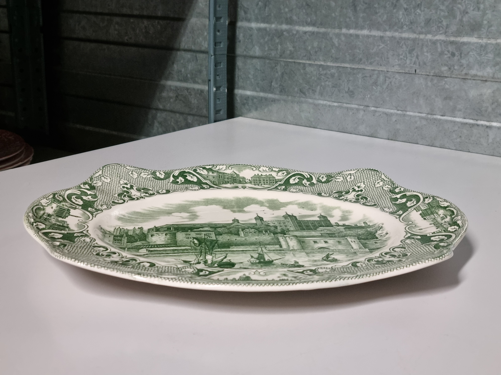 Engels groen Johnson Brothers Old London serveerschaal 34,5 cm