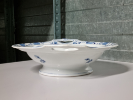 Zwiebelmuster Regout Schaal op voet met greepjes