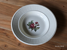 Wedgwood Moss Rose diep pasta curry bord 23 cm