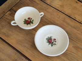 Wedgwood Moss Rose Soepkom met schotel