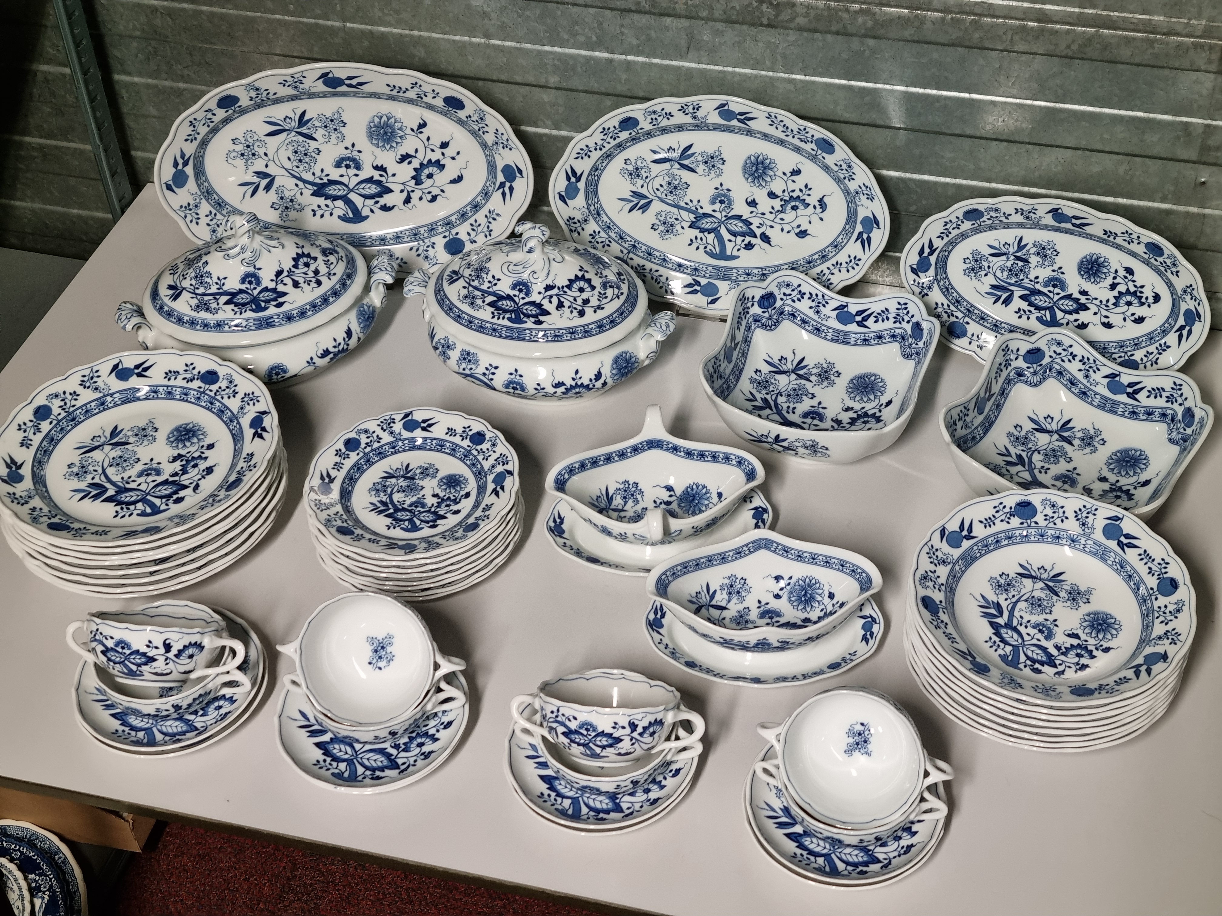 Zwiebelmuster Hutschenreuther compleet eetservies 8 personen