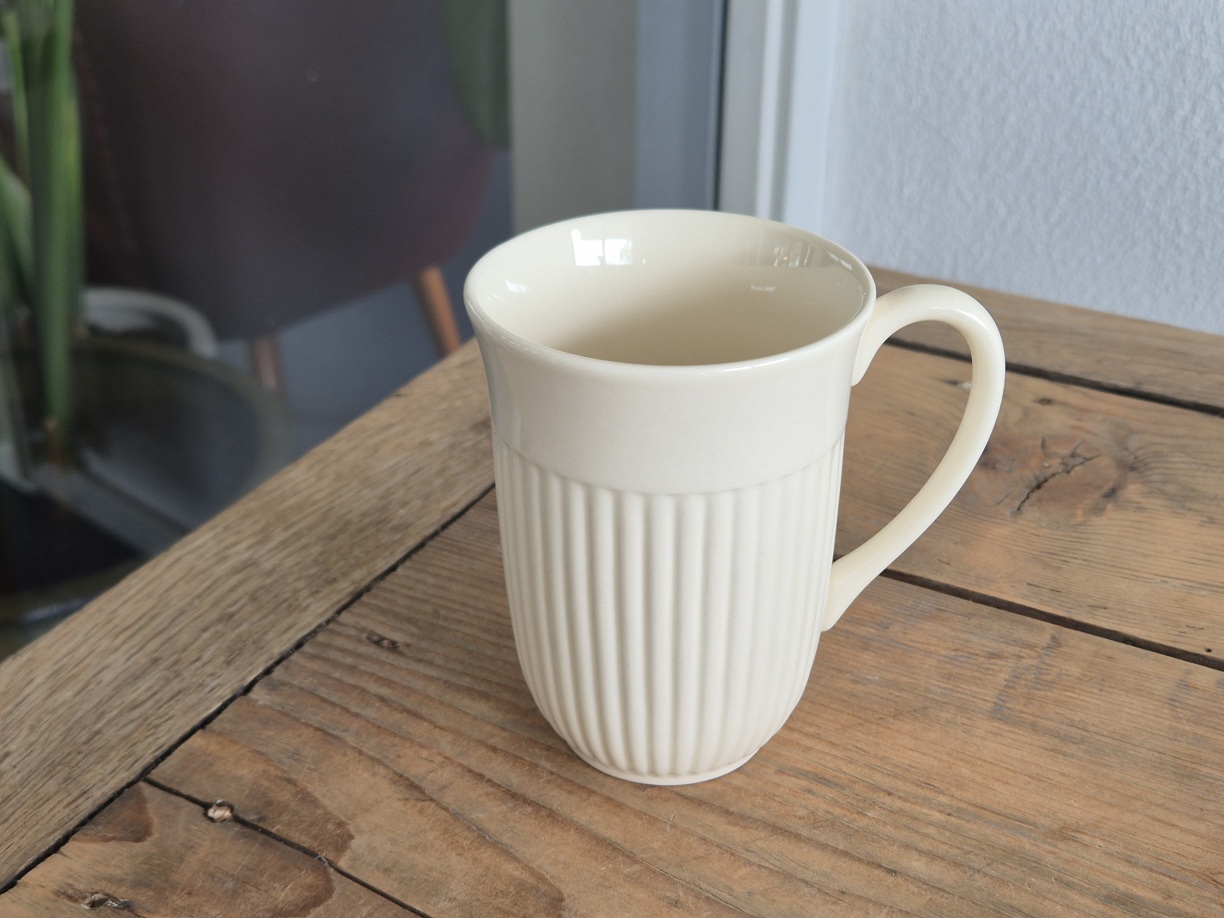 Wedgwood Edme hoge Mok met oor 11 cm
