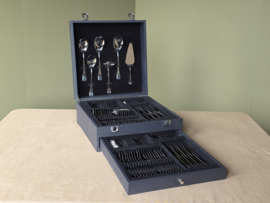 Bestek set vierkante kist 9 personen 81 delen