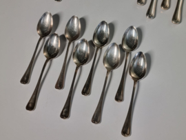 BesteBestekset E Gero 100 Verzilverd 8 personen 24 delig (voor- en nagerecht)