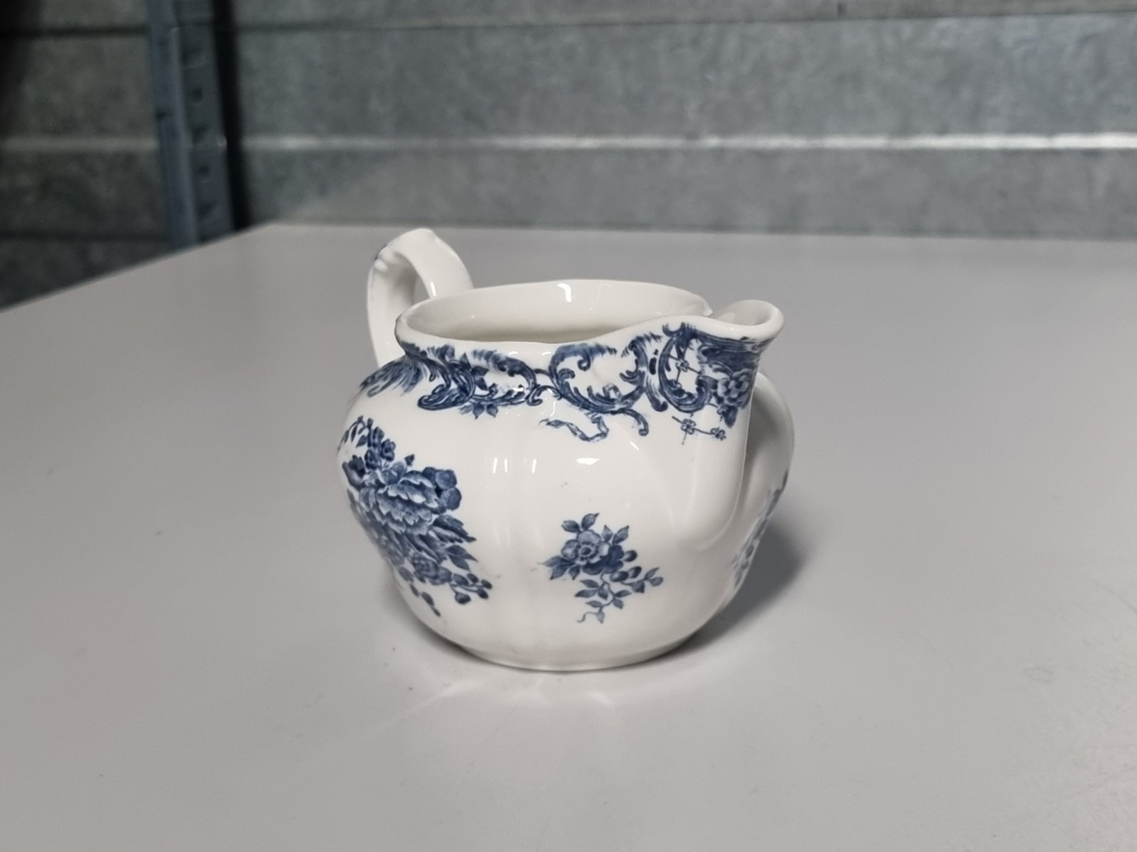 Villeroy en Boch Valeria blauw schenkkannetje roomkannetje (gewone model)