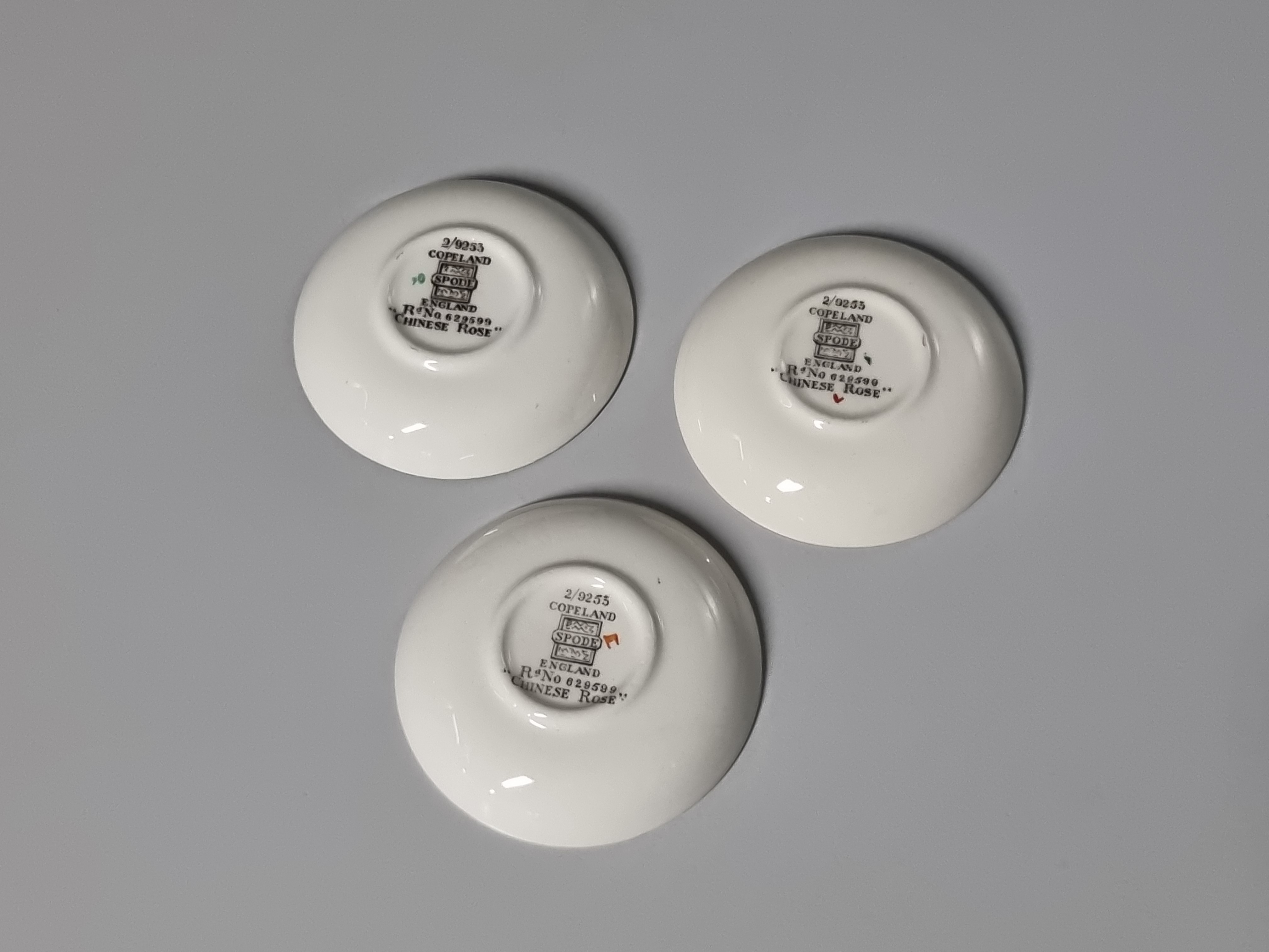 Engels Spode Copeland Chinese Rose set 3x mini schaaltjes 7,5 cm