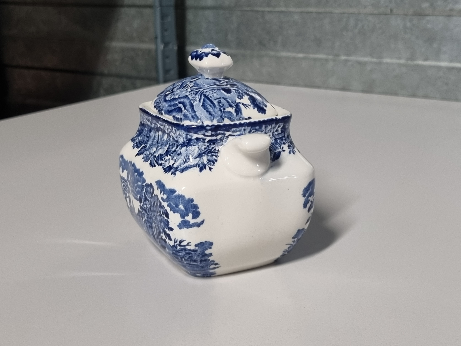Engels blauw Enoch Wedgwood Woodland Suikerpot (groter model)