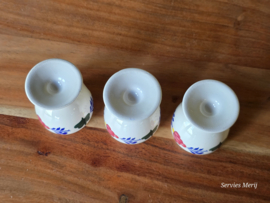 Boerenbont Boch set 3x eierdopje op voet (nieuwste Boch)