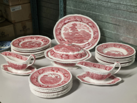 Engels rood Wedgwood Adams English Scenic serviesset 8 personen (golvend randje)
