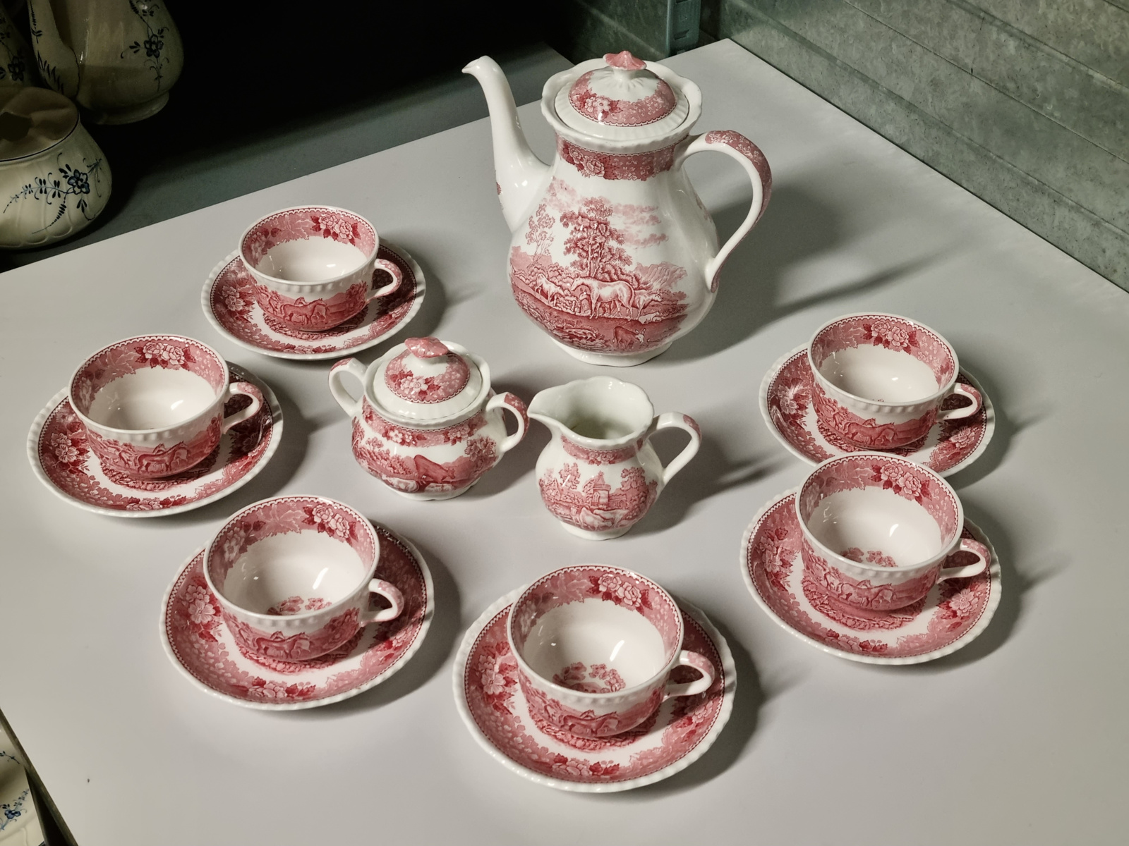 Engels rood Wedgwood Adams English Scenic koffieservies 6 personen (recht randje)