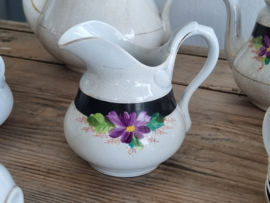 Societe Ceramique zwart met paarse bloem Koffie/thee servies 12-pers.