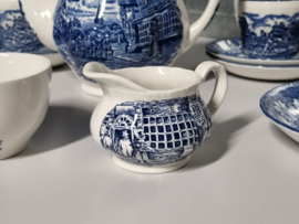 Engels blauw Coaching Taverns Royal Tudor Ware Staffordshire Koffieservies 8-pers.