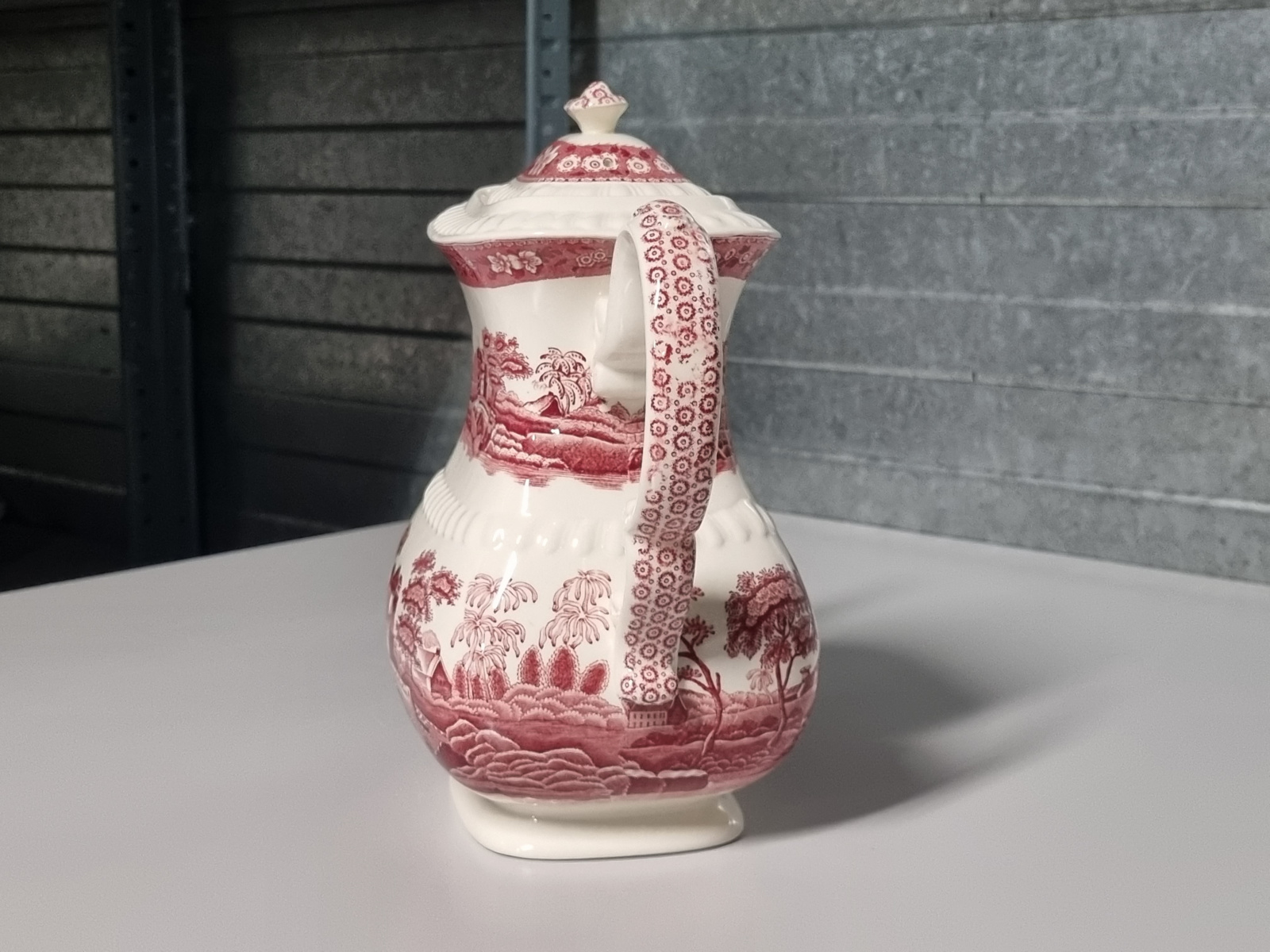 Engels Copeland Spode's Tower rood Koffiepot