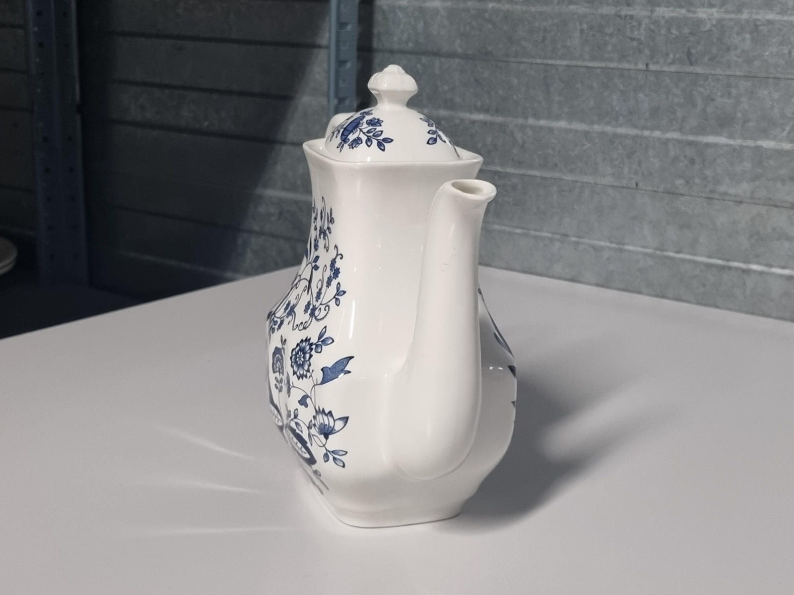 Engels blauw Enoch Wedgwood Blue Onion Koffiepot (2)