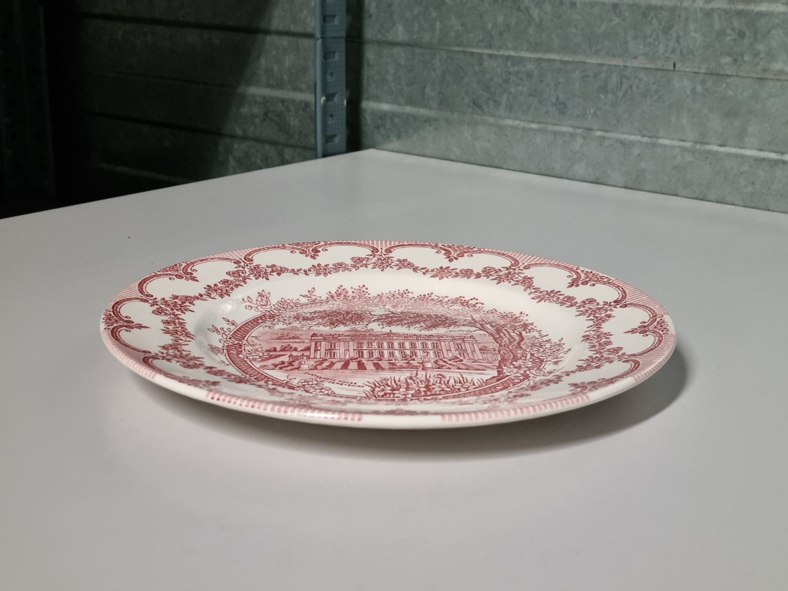 Engels rood Ironstone EIT Ltd England Plat Dinerbord 24,5 cm