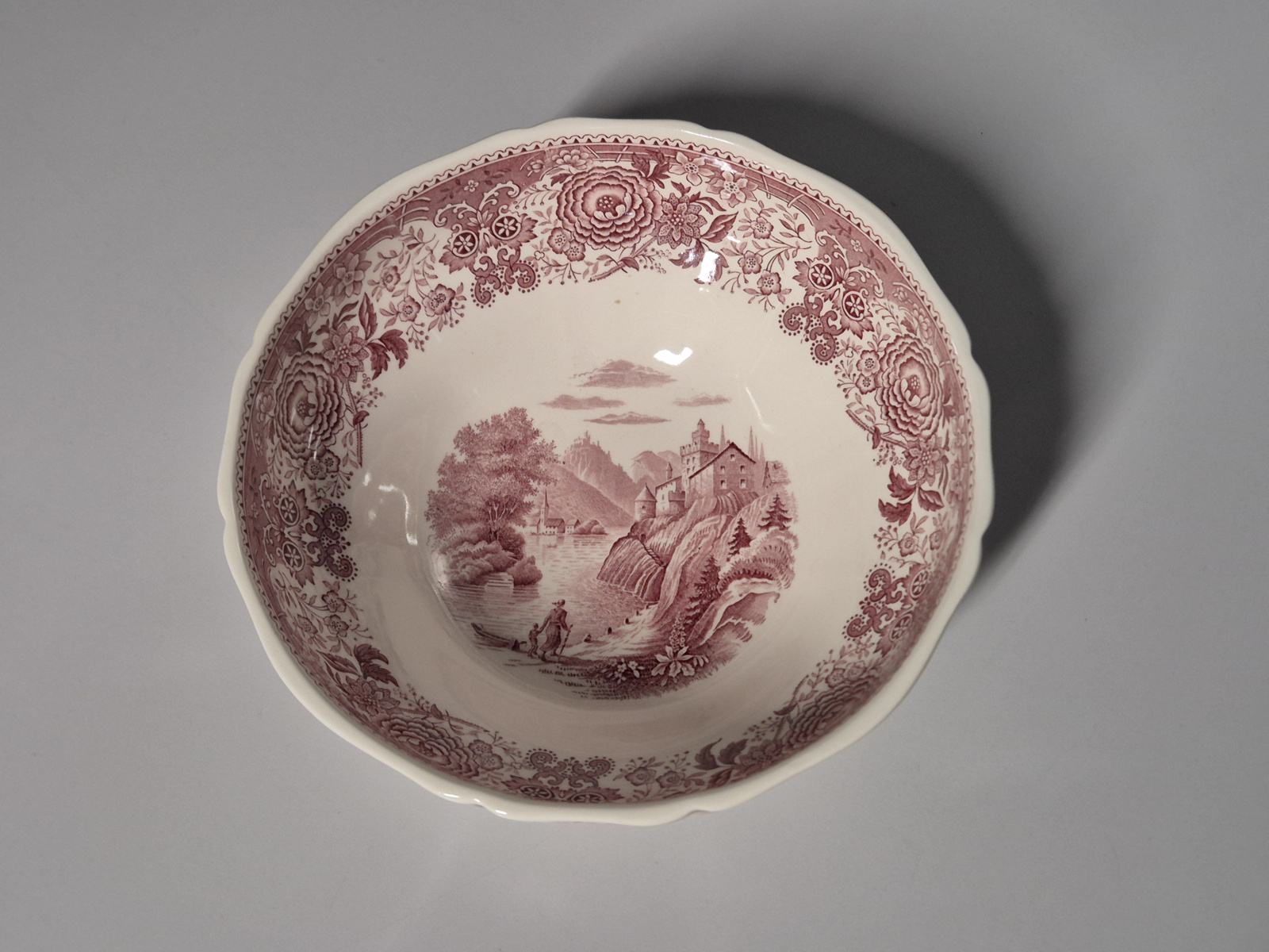 Villeroy en Boch Burgenland rood Serveerkom op voet 23 cm