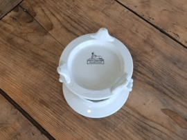 Petrus Regout wit zeldzaam Theelicht op pootjes (liggende leeuw Regout stempel)