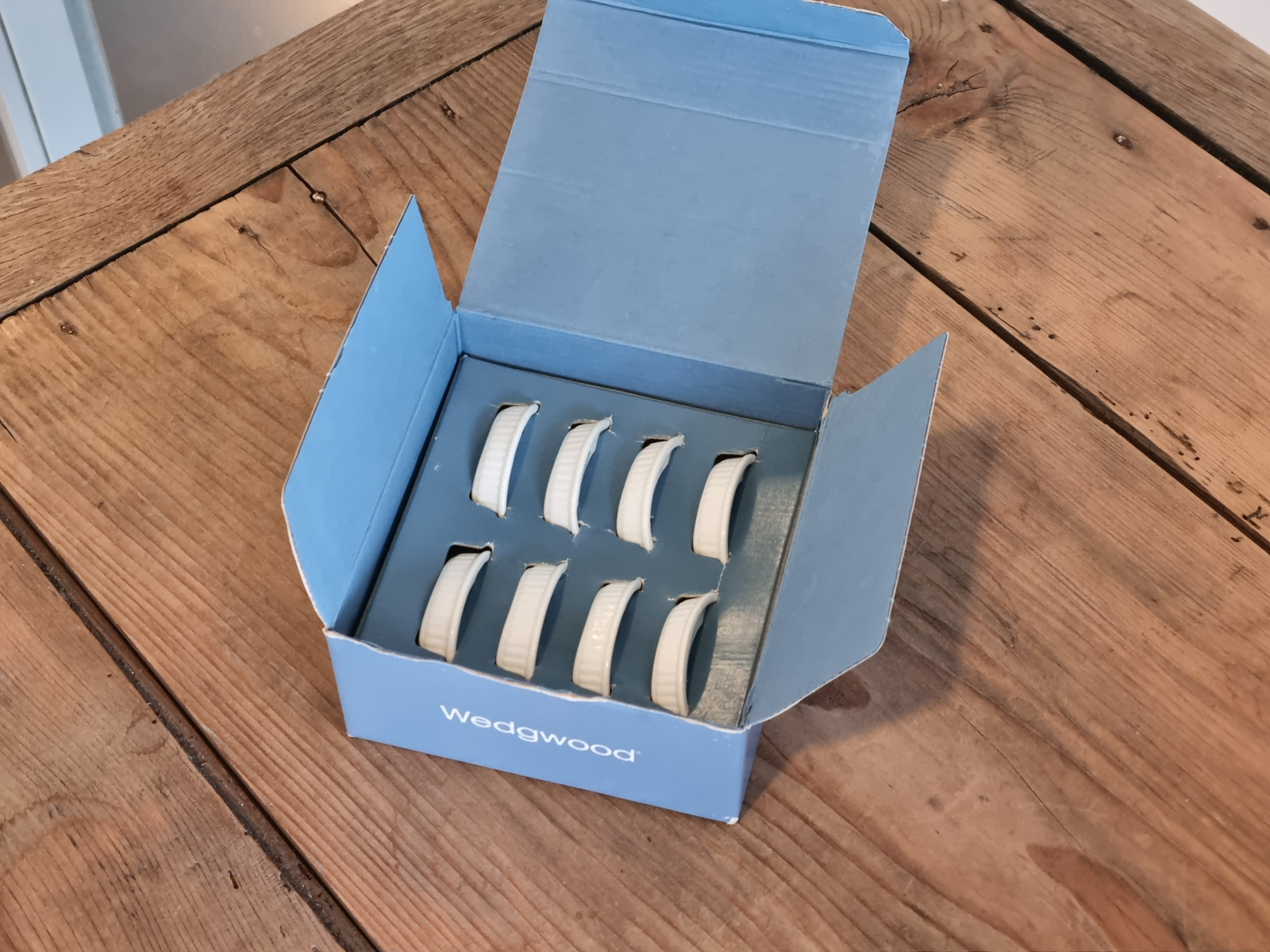 Wedgwood Edme set 8x Messenlegger in origineel doosje
