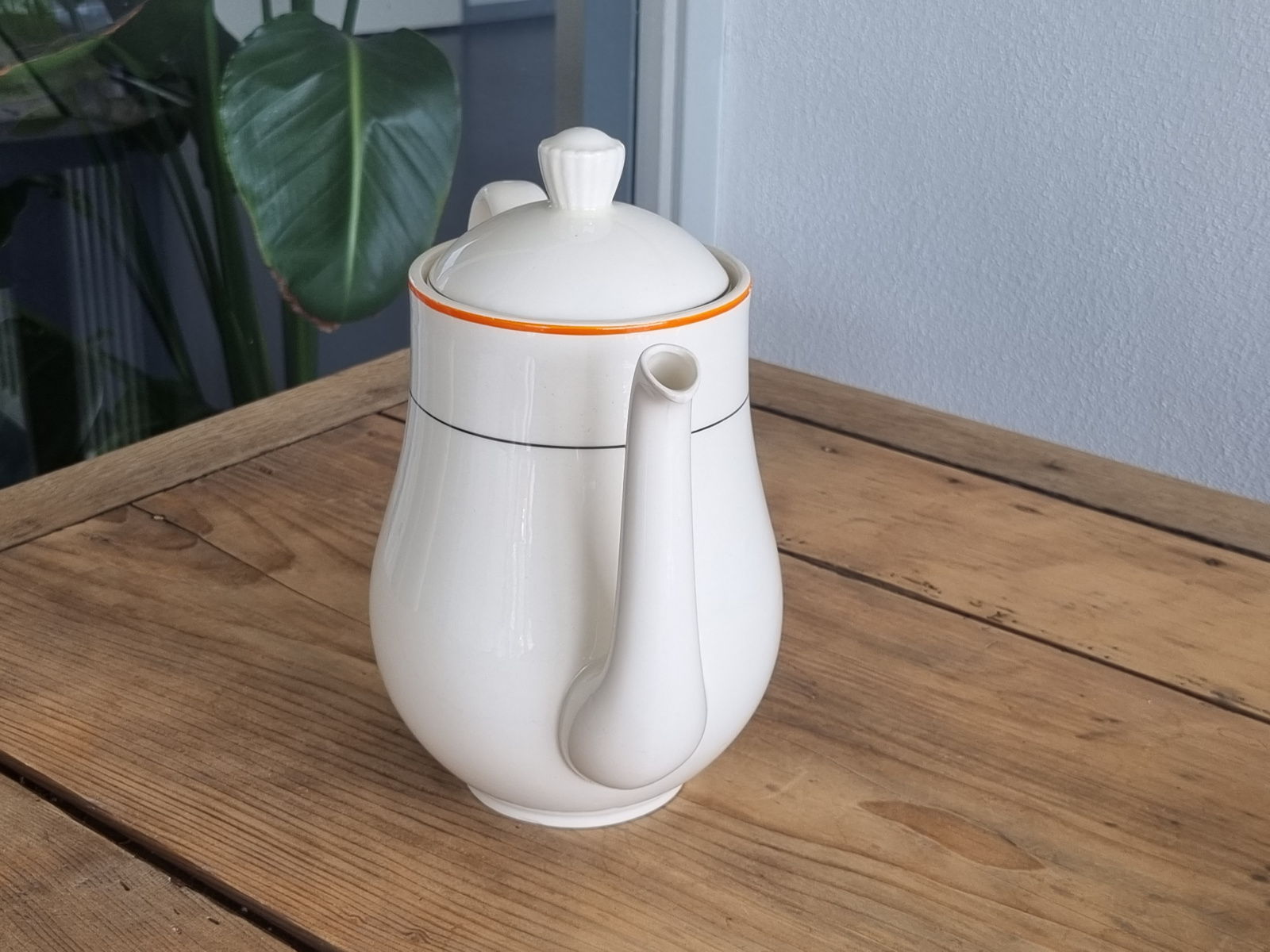 Regout oranje zwart Chocoladepot 1,5 liter