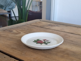 Wedgwood Moss Rose bordje met opstaande rand 15,5 cm